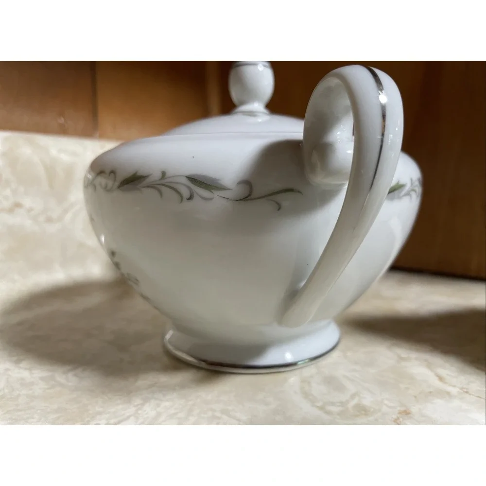 Vintage Romance Diamond China Sugar‎ Bowl With Lid And Creamer- Made In Japan